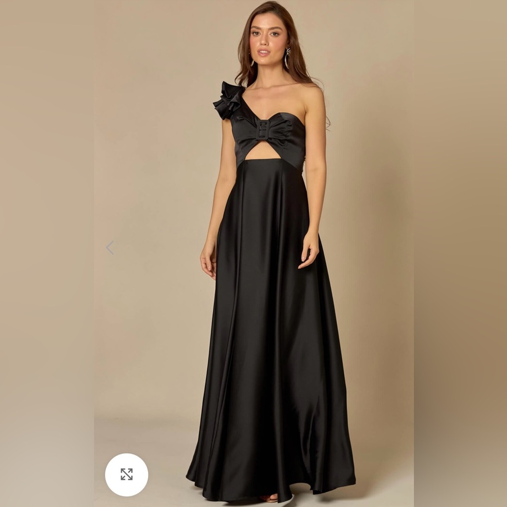 New Maxi Dress Size S